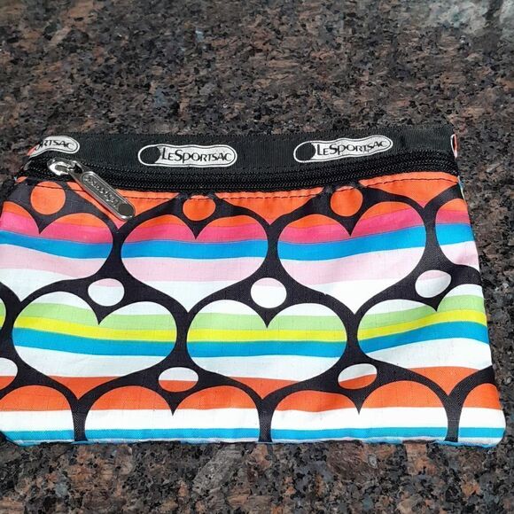 5 Assorted Keepers...Probably New...Assorted Sizes and Patterns. - Picture 3 of 11